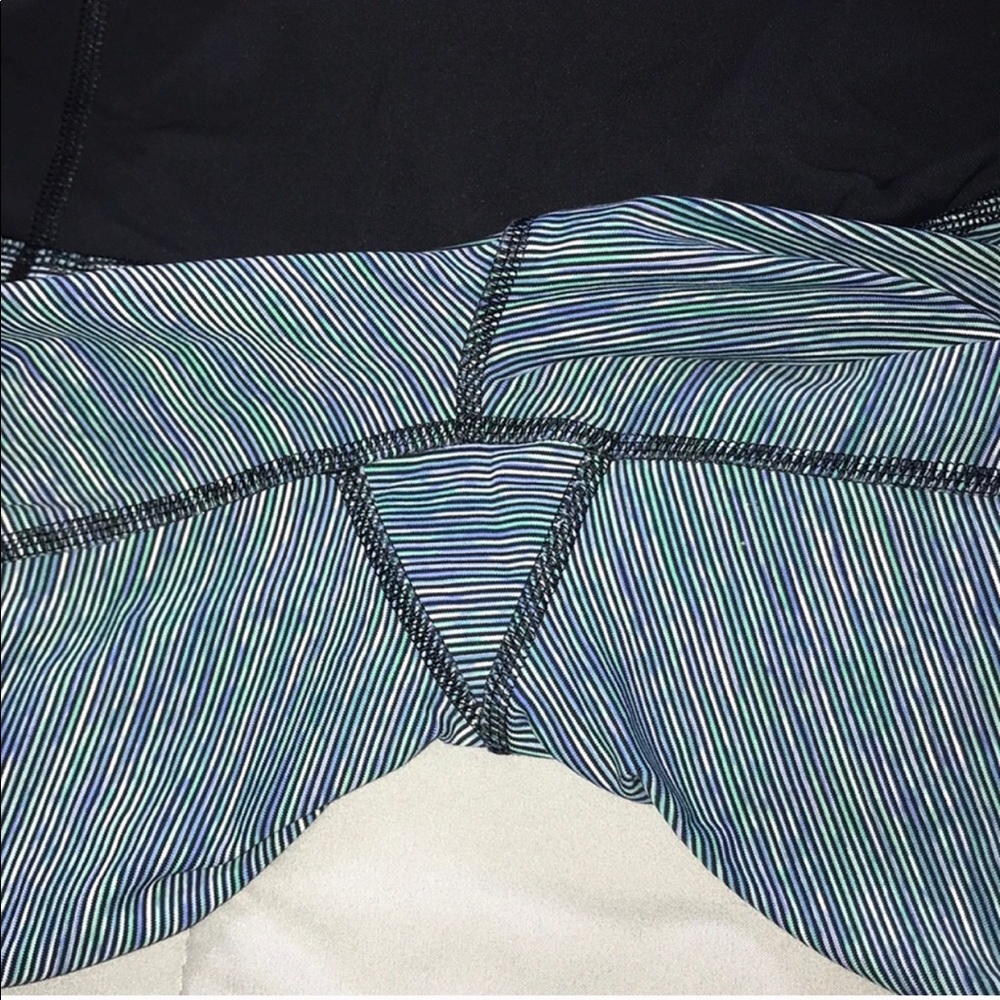 Lululemon - Picture 5 of 6